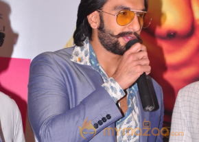 Ravneer, Deepika Promote Ramleela In Hyderabad photo 25