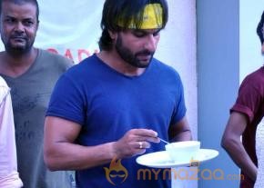 Saif Ali khan At Extra Innings T20 IPL 2013  photo 17