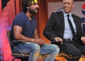 Saif Ali khan At Extra Innings T20 IPL 2013  photo 6