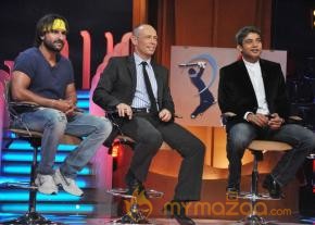 Saif Ali khan At Extra Innings T20 IPL 2013  photo 19