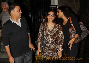 Saif & Kareena Snapped At Dewan's New Restaurant  photo 3
