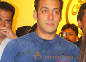 Salman at gold gym - Gallery  photo 13