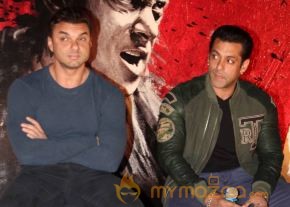 Salman Jai Ho Movie Trailer Launch Photos photo 48