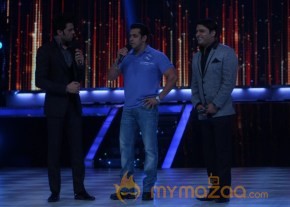 Salman Khan At JDJ Season 6Show On  Promoting BIGG BOSS 7 photo 6