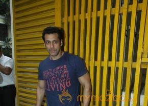 Salman Khan Launches Veer Campaign Photos photo 27