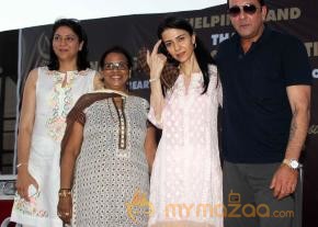 Sanjay Dutt Launch Mobile Mammography Unit  photo 25