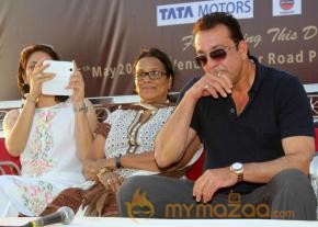 Sanjay Dutt Launch Mobile Mammography Unit  photo 33