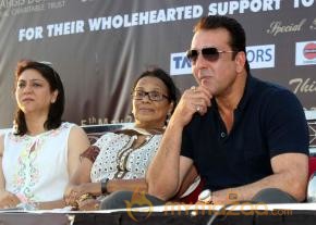 Sanjay Dutt Launch Mobile Mammography Unit  photo 3