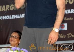 Sanjay Dutt Launch Mobile Mammography Unit  photo 5