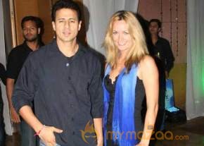Shah Rukh Khan at Energy Drink XXX Launch  photo 9