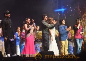 Shah Rukh, Madhuri, Rani Mukherji woo Malaysia photo 11
