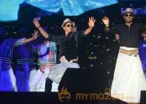 Shah Rukh, Madhuri, Rani Mukherji woo Malaysia photo 5