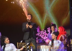 Shah Rukh, Madhuri, Rani Mukherji woo Malaysia photo 9
