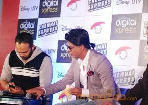 Shahrukh Khan Launches Chennai Express Mobile photo 45