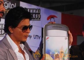 Shahrukh Khan Launches Chennai Express Mobile photo 59