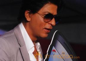 Shahrukh Khan Launches Chennai Express Mobile photo 7
