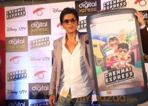 Shahrukh Khan Launches Chennai Express Mobile photo 46