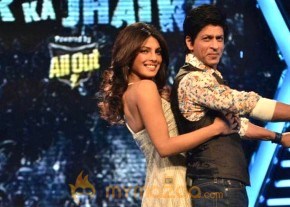 Shahrukh and Priyanka  pic photo 7