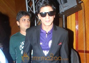 Shahrukh at Nokia Kolkata Knight Riders Press Conference