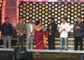 Sharuk Khan at 8th Vijay Awards Photos photo 6