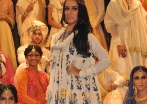 Shraddha Ramp Walk For Jabong PP Collection photo 23