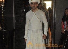 Shraddha Ramp Walk For Jabong PP Collection photo 29