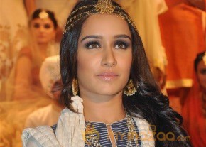 Shraddha Ramp Walk For Jabong PP Collection photo 15