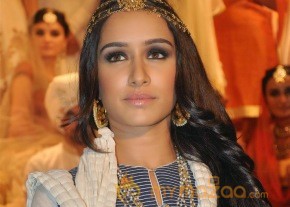 Shraddha Ramp Walk For Jabong PP Collection photo 24