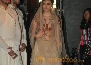 Shraddha Ramp Walk For Jabong PP Collection photo 22