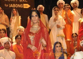 Shraddha Ramp Walk For Jabong PP Collection photo 10