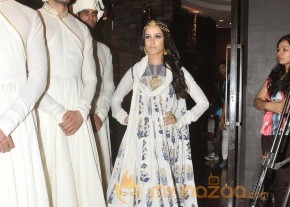 Shraddha Ramp Walk For Jabong PP Collection photo 11