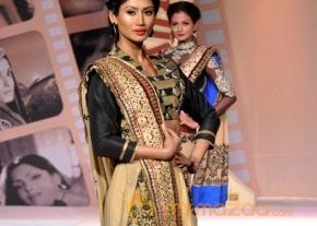 Silhouettes 2013 Bollywood Bytes Event  photo 35