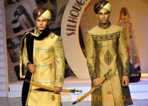 Silhouettes 2013 Bollywood Bytes Event  photo 38