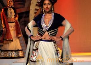 Silhouettes 2013 Bollywood Bytes Event  photo 8