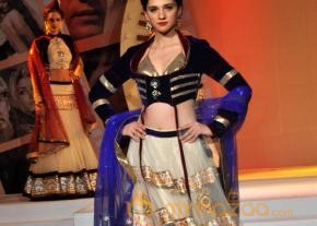 Silhouettes 2013 Bollywood Bytes Event  photo 19