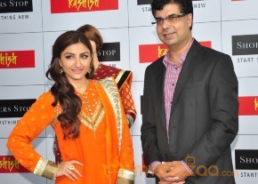 Soha Launch Shoppers Stop's Salwaar Kameez & Kurti Fest  photo 9