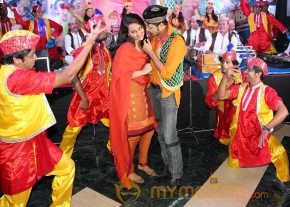 Sonakshi At Tayyab Ali Pyaar Song Launch Gallery photo 10