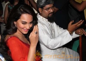 Sonakshi At Tayyab Ali Pyaar Song Launch Gallery photo 7