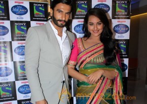 Sonakshi & Ranveer At Indian Idol Junior  photo 2