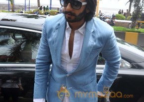Sonakshi-Ranveer Promote Lootera at Cafe Coffee Day Photos  photo 22