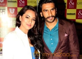 Sonakshi Sinha at Launch Mills Boon Novels Photos photo 22