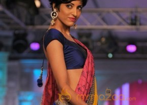 Sonakshi Sinha Latest Rampwalk Photos photo 26