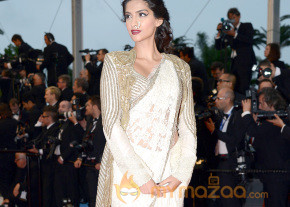  Sonam At The Opening Ceremony Of Festival de Cannes 2013  photo 2