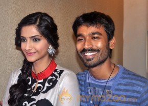 Sonam & Dhanush Launch Star Week Magazine   photo 17