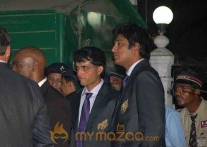 SRK and Brian Lara at IPL red carpet last night-Gallery photo 5