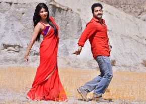 Sruthi Hasan In Ramayya Vastavayya Photos photo 11