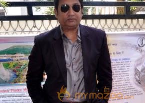 Stars at Dadasaheb Phalke award event  photo 3