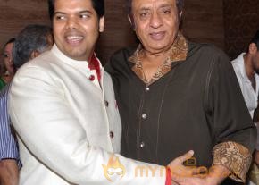Stars At Prabodh Davkhare Birthday Bash  photo 15