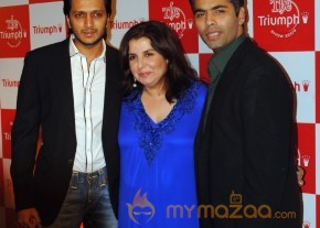 Stars at Triumph fashion show photo 2