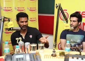 Sunny & Bobby At Yamla Pagla Deewana 2 Press Meet  photo 16